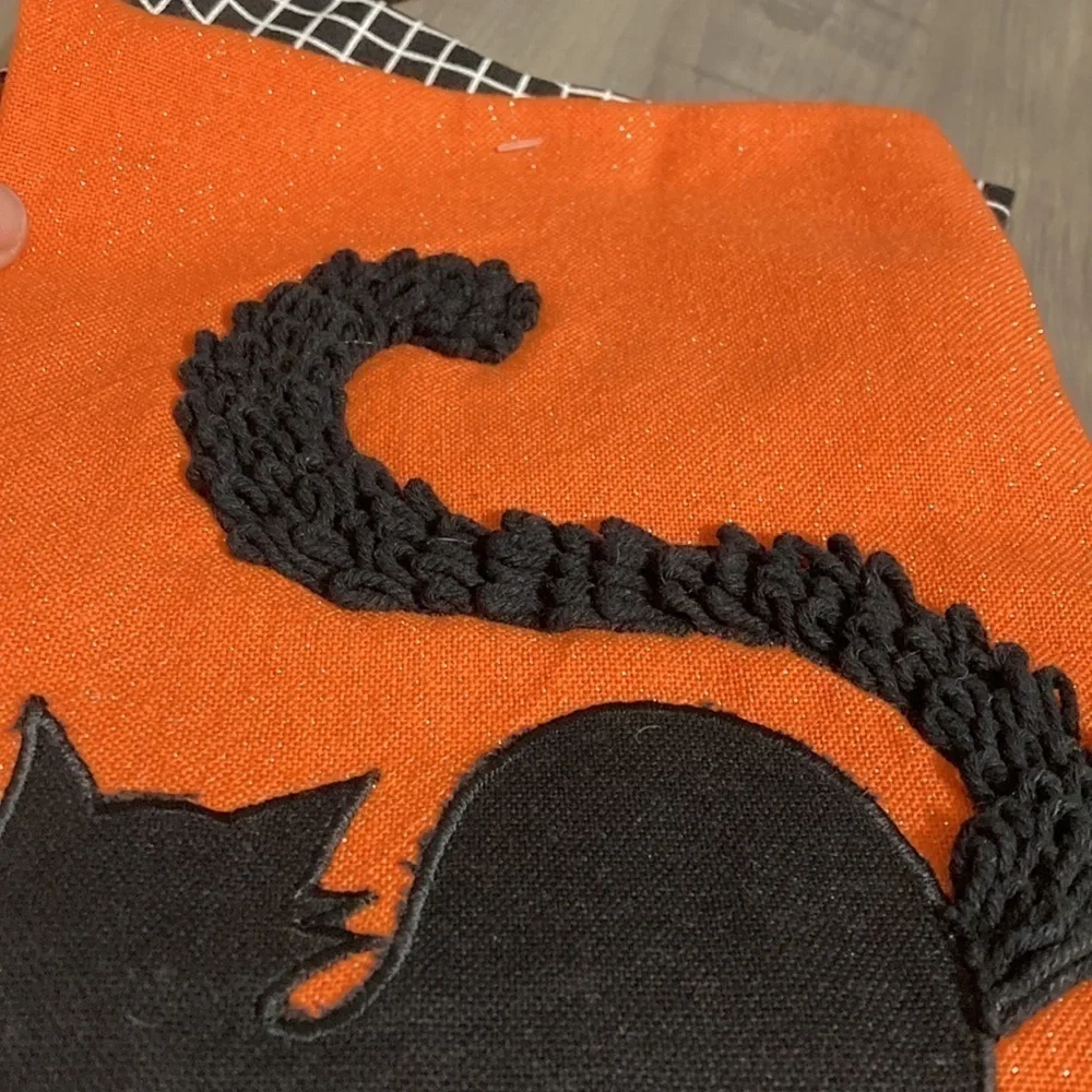 MAX STUDIO BLACK CAT ORANGE AND BLACK CHECK HALLOWEEN KITCHEN TOWELS